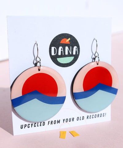 SUZY no.2 / contemporary upcycled vinyl record graphic earrings - Red & Blue