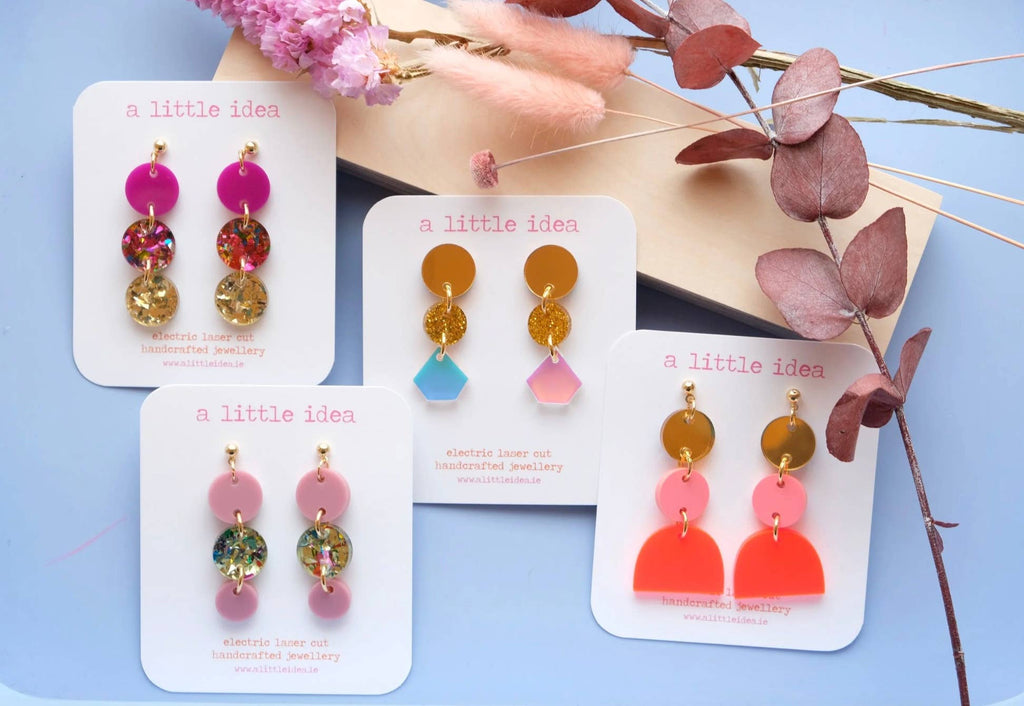 Debbie Harry earrings | A Little Idea