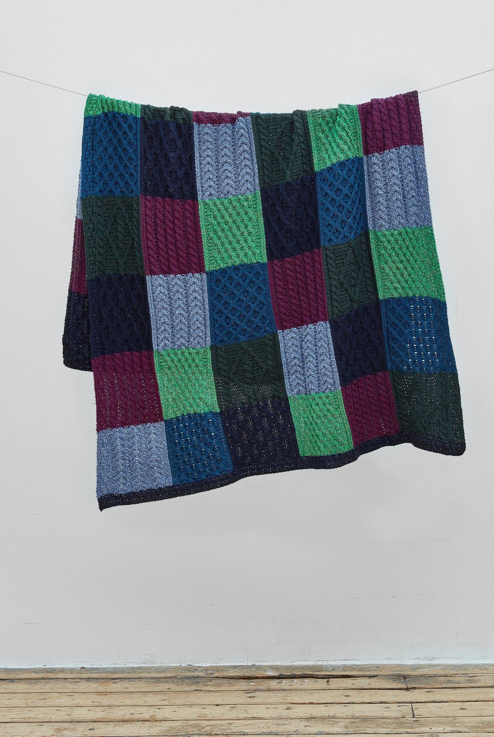 Killala Aran Intarsia Blanket 855