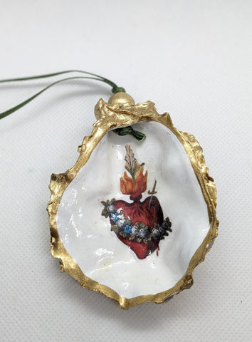 Flower Heart Oyster Decoupage Shell