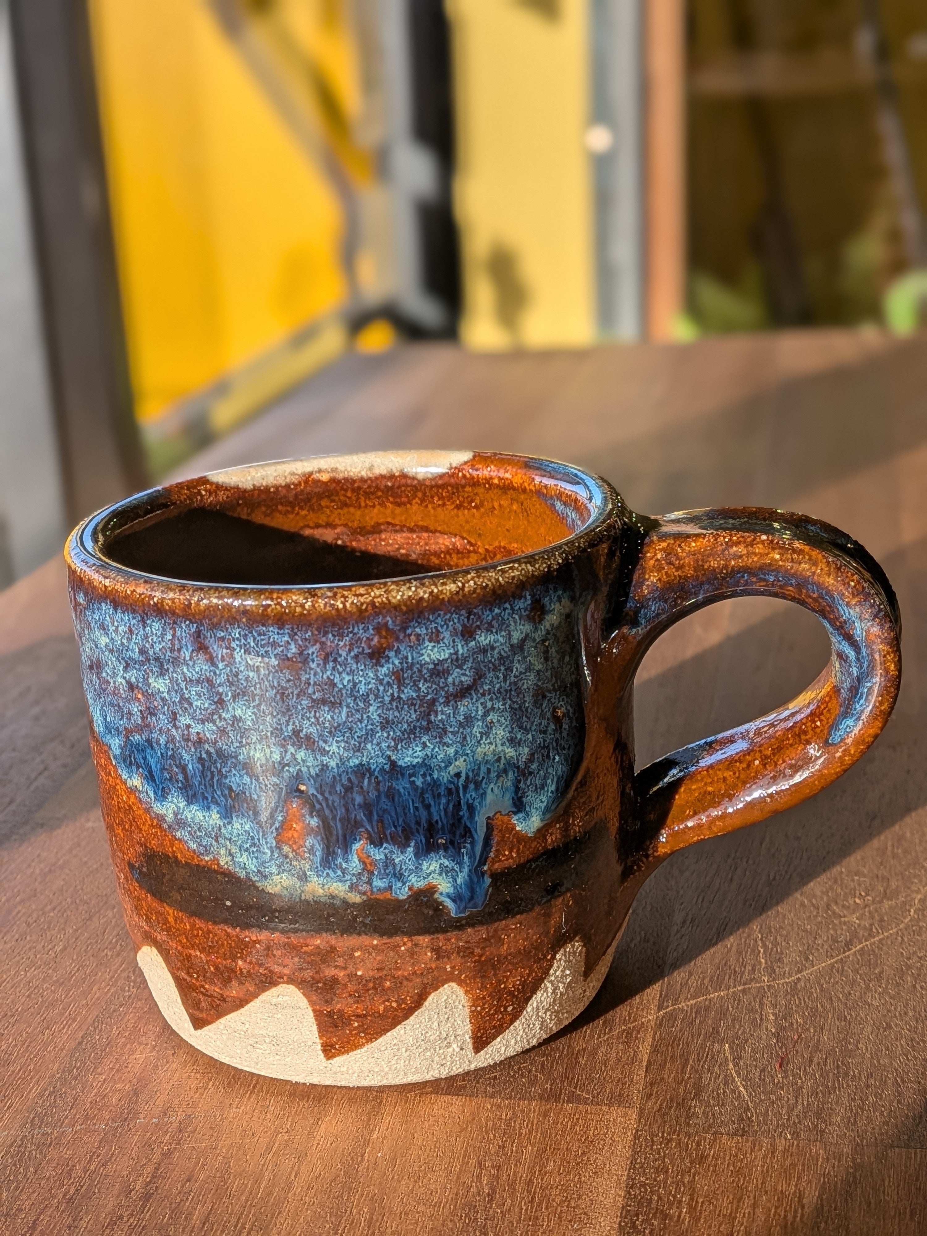 Large Vessel w/ Handle - Barrow