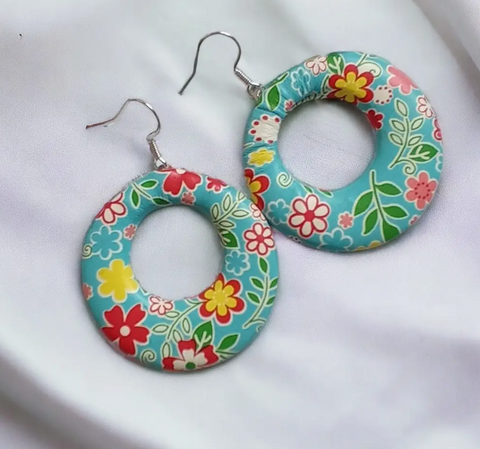 Floral Round Dangle Earrings Blossoming with Style - Blue