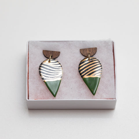 -Wood Drop Earring Teardrop, 24 Carat Gold & Green