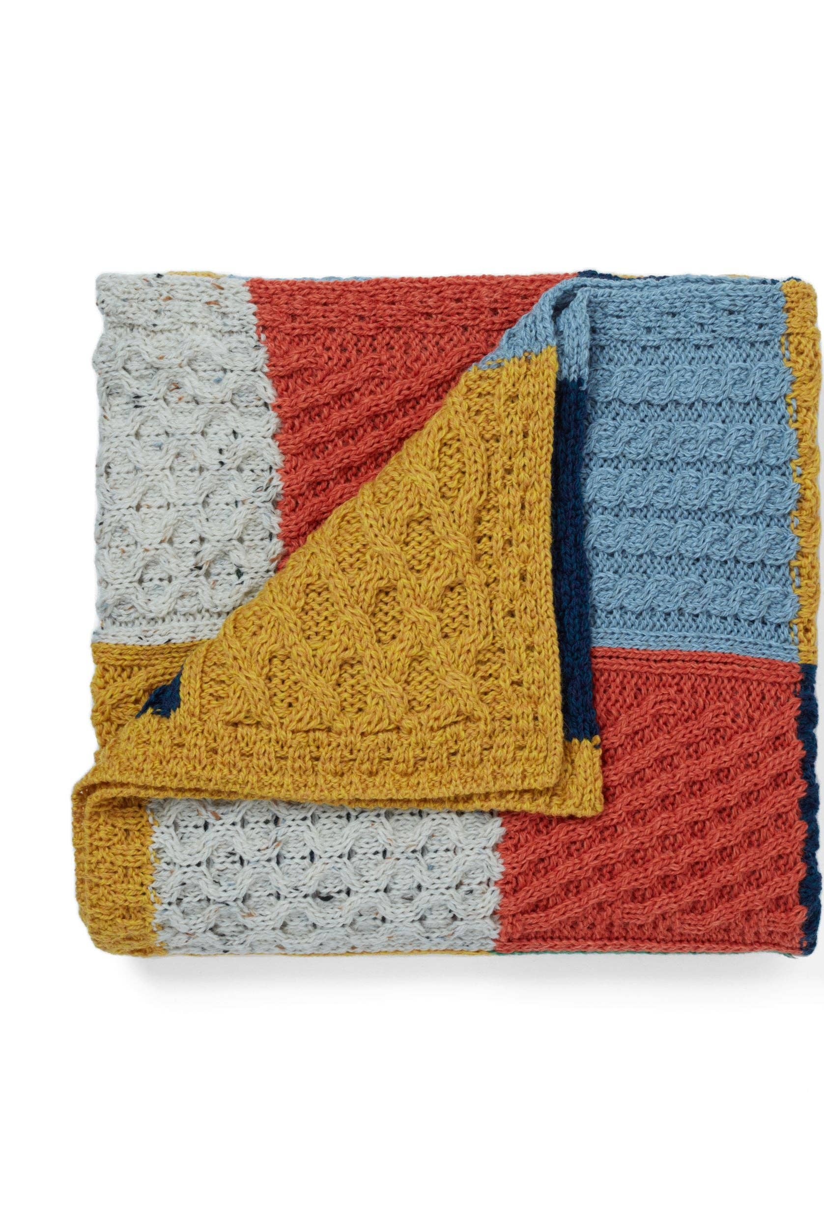 Killala Aran Intarsia Blanket 851