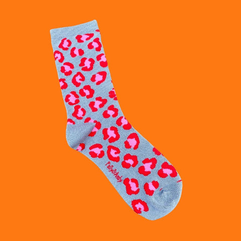 Grey & pink Leopard Bamboo Sock (seamless toe)