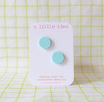 Pebble Studs